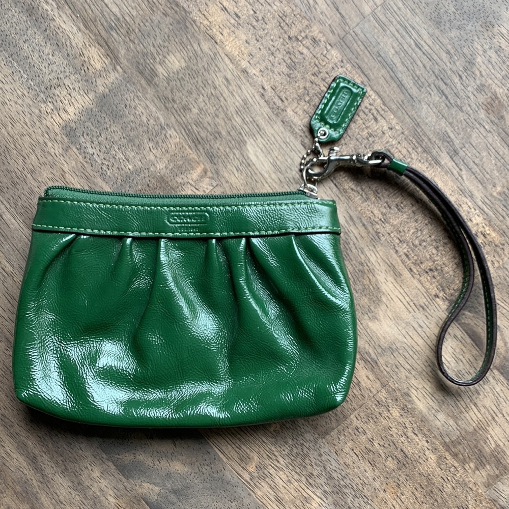 Coach Green Patent Leather Clutch Wristlet